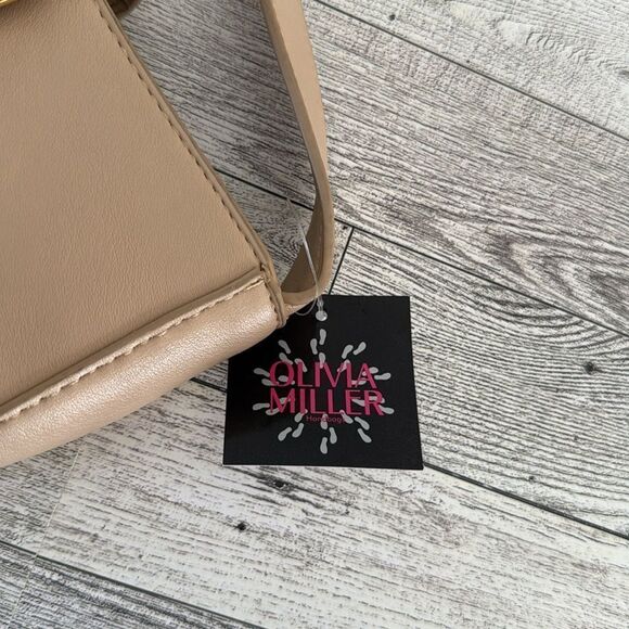 Olivia Miller Gabriella Small Shoulder Bag NWT - Picture 7 of 7